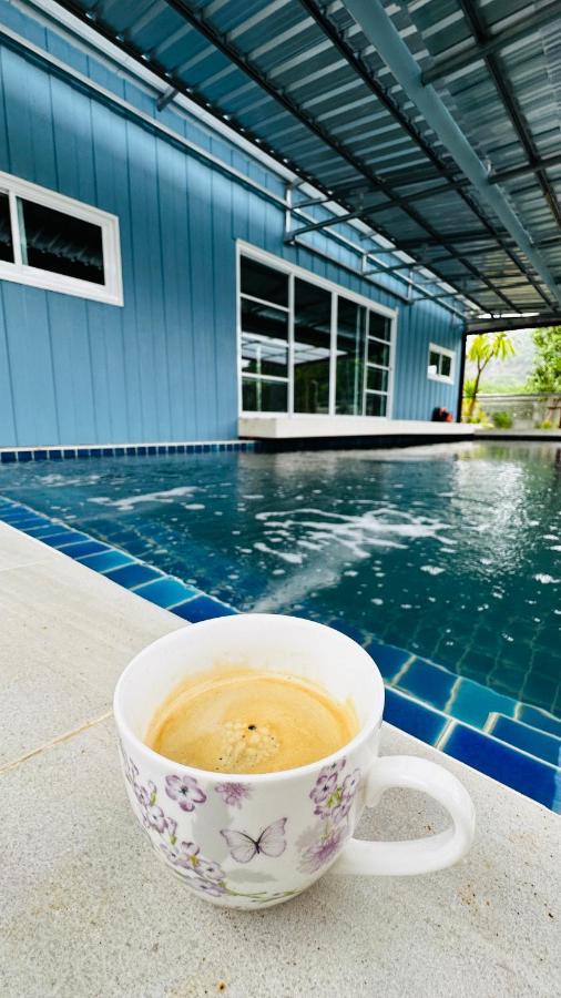 Bed and Breakfast Mana Pool House à Chiang Rai Extérieur photo
