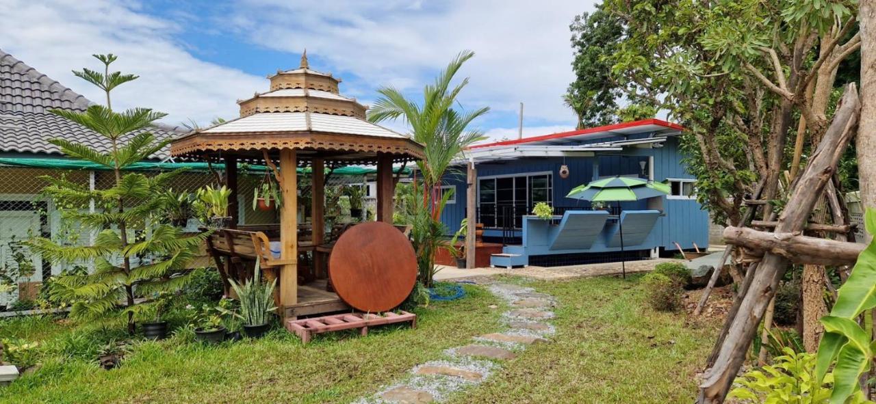 Bed and Breakfast Mana Pool House à Chiang Rai Extérieur photo